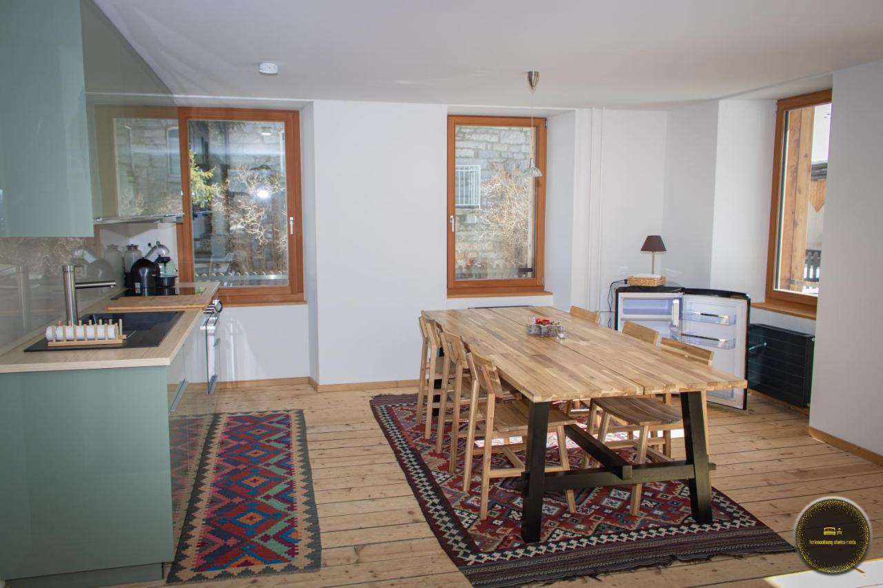 Ferienwohnungen Haus Alte Baeckerei Randa Exterior foto